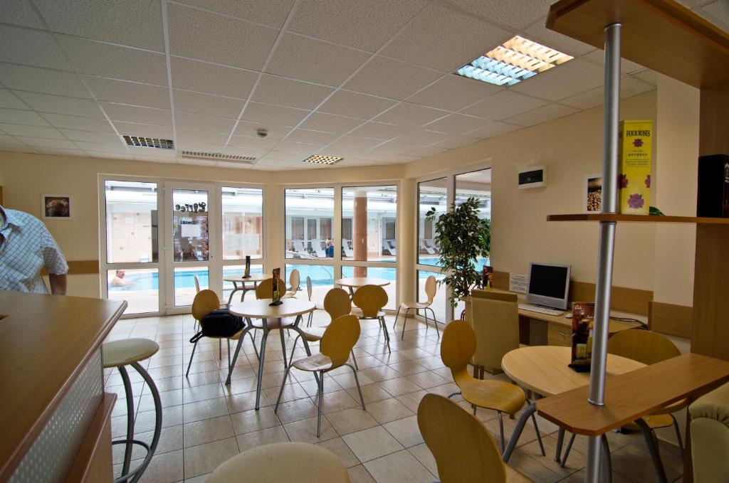 Club Mendan Aparthotel Zalakaros Zewnętrze zdjęcie